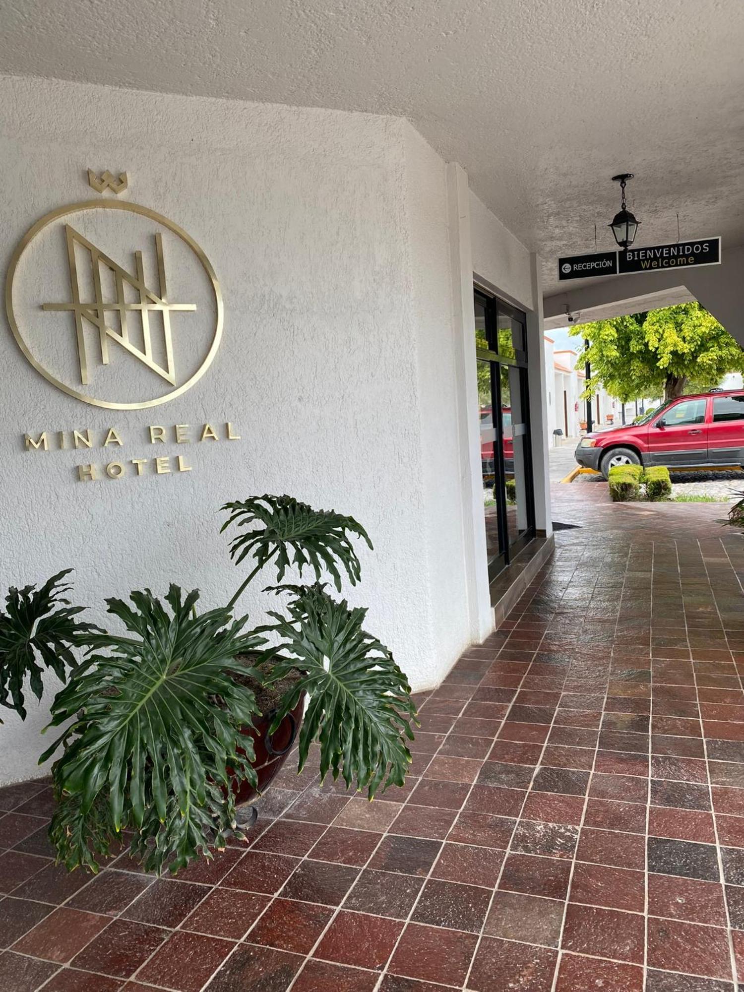 Hotel Mina Real Cedral Exterior foto