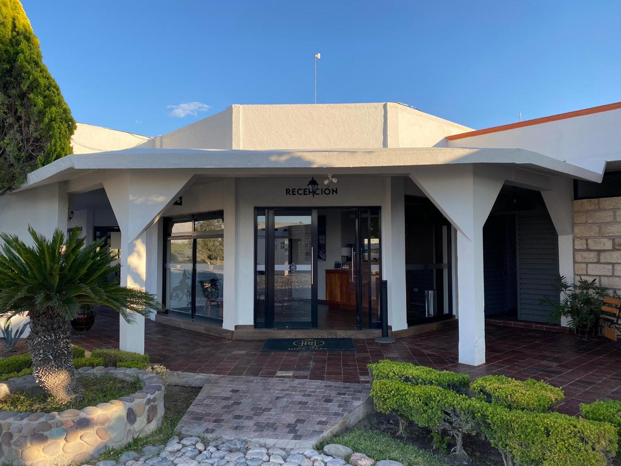 Hotel Mina Real Cedral Exterior foto