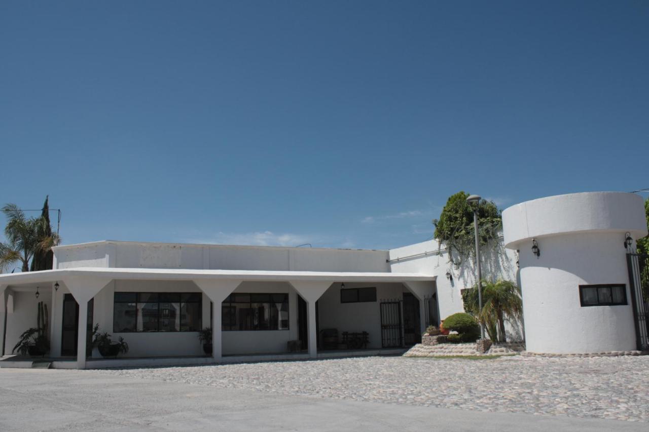 Hotel Mina Real Cedral Exterior foto
